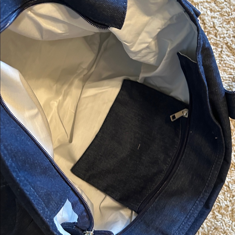 NEW Guess Denim Navy Blue Tote Bag - Picture 6 of 9